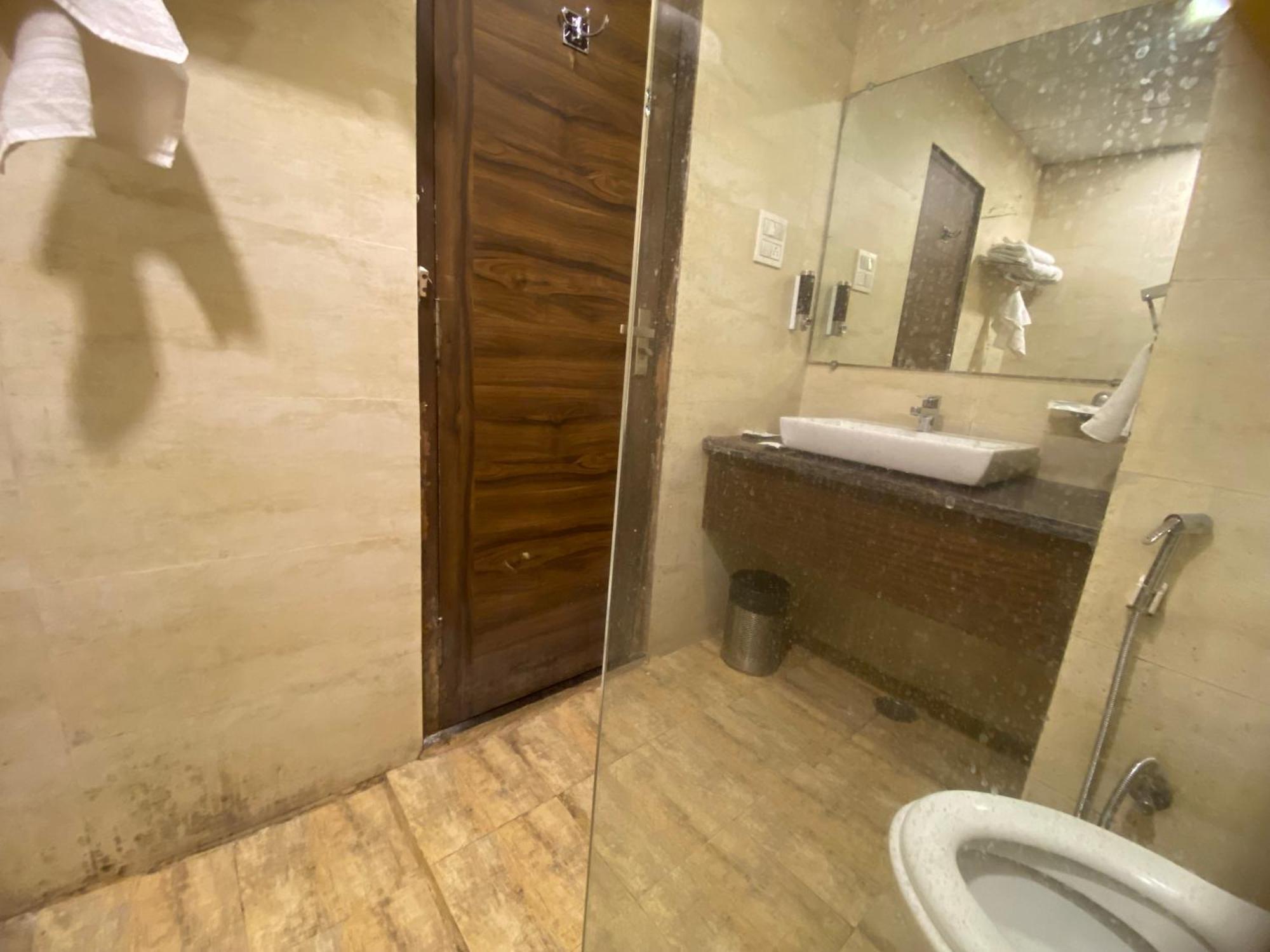 Mj Hills Rishikesh Hotel Екстериор снимка