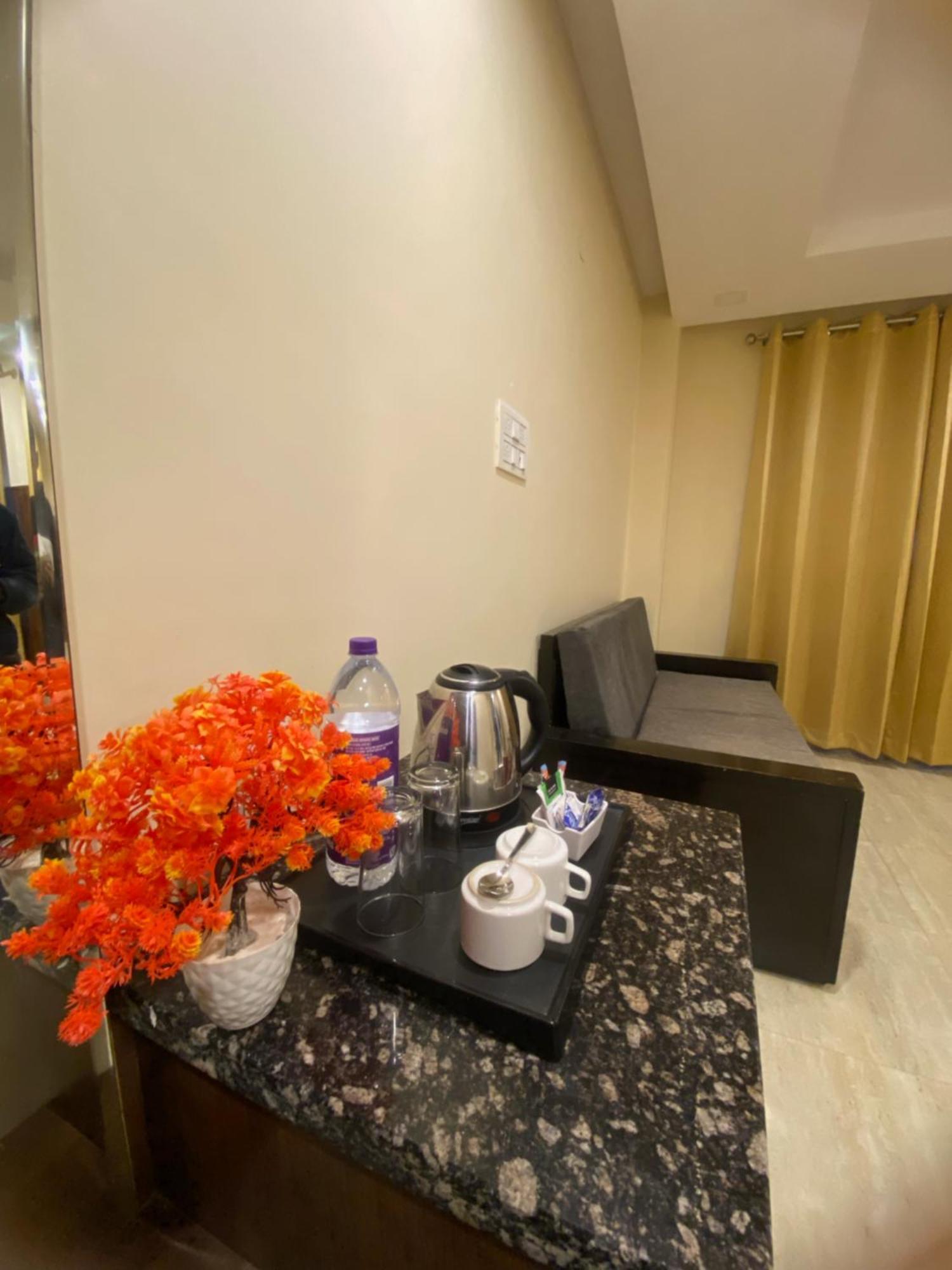 Mj Hills Rishikesh Hotel Екстериор снимка