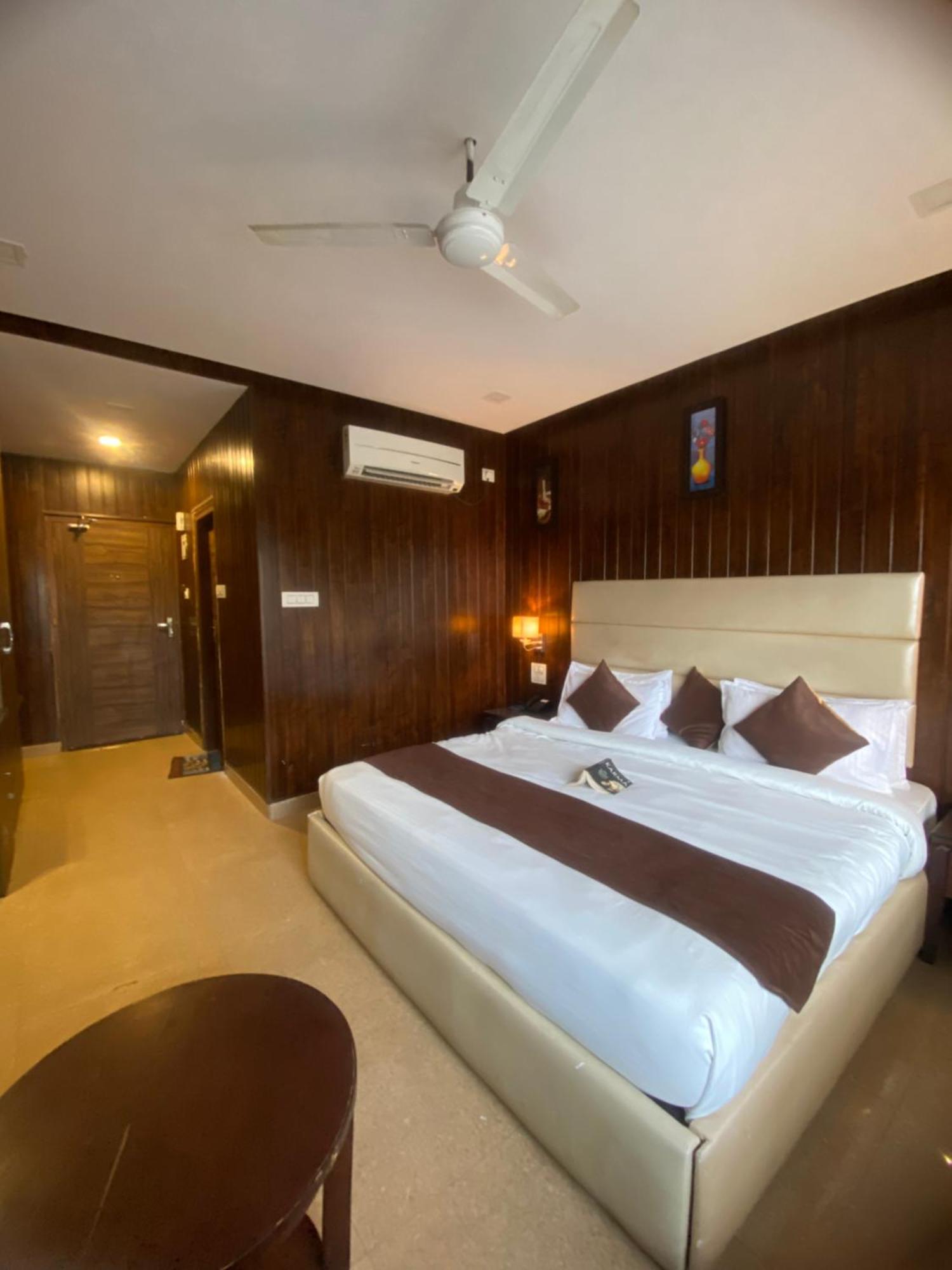 Mj Hills Rishikesh Hotel Екстериор снимка